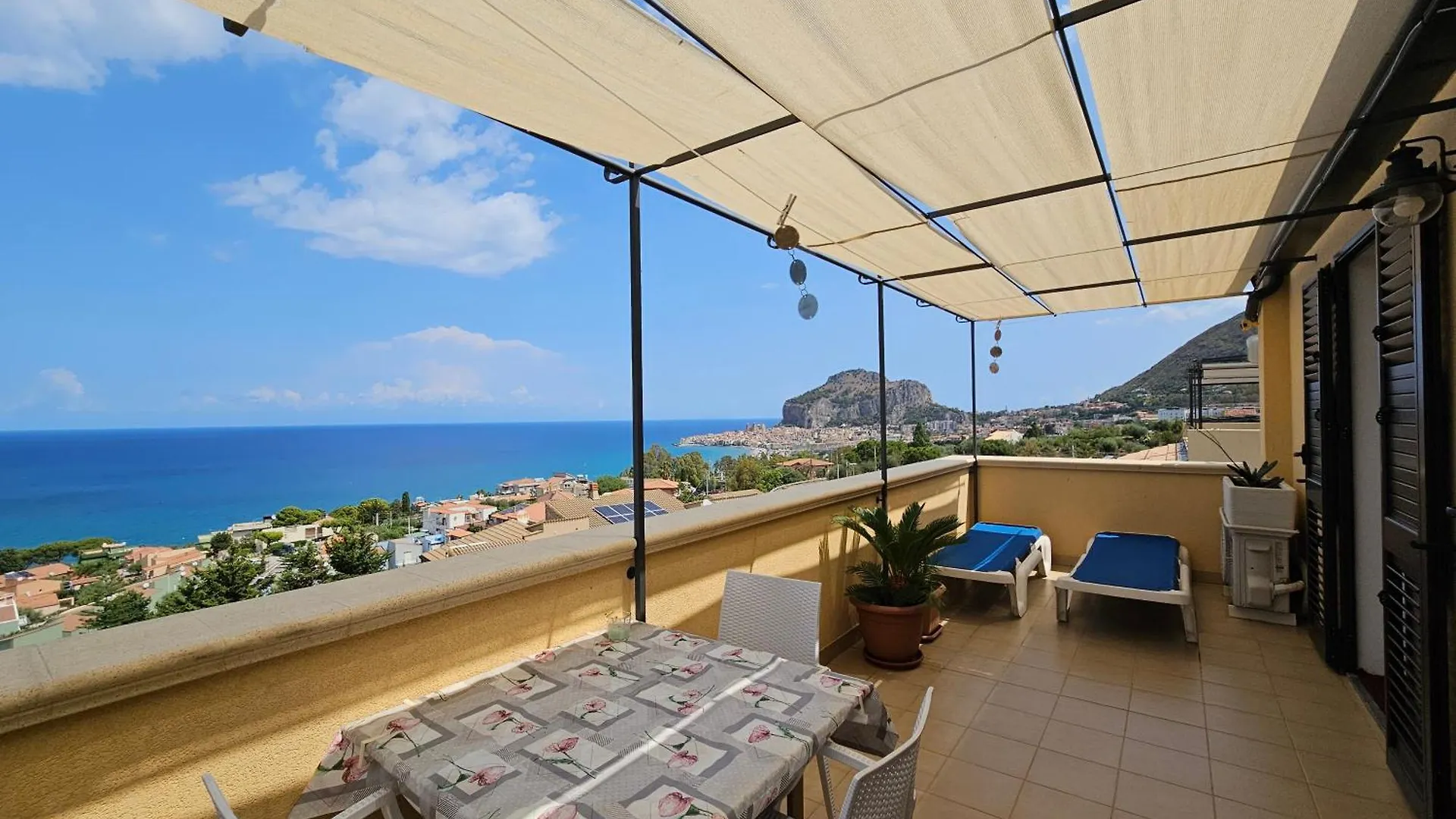 公寓 切法卢Casa Panoramica Santa Lucia公寓